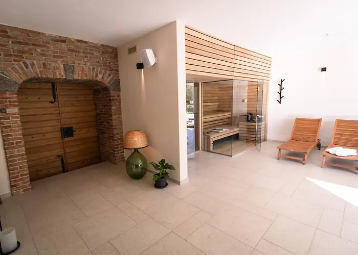 Bric Wine & Relax Bivanje na kmetiji Vogrsko